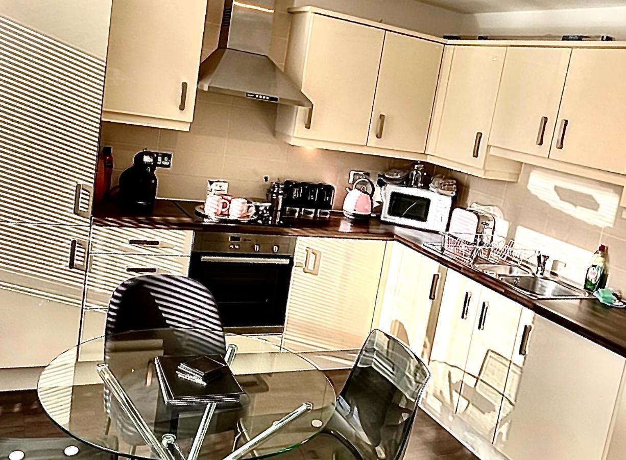 City Centre Chester Waterways Apartment المظهر الخارجي الصورة