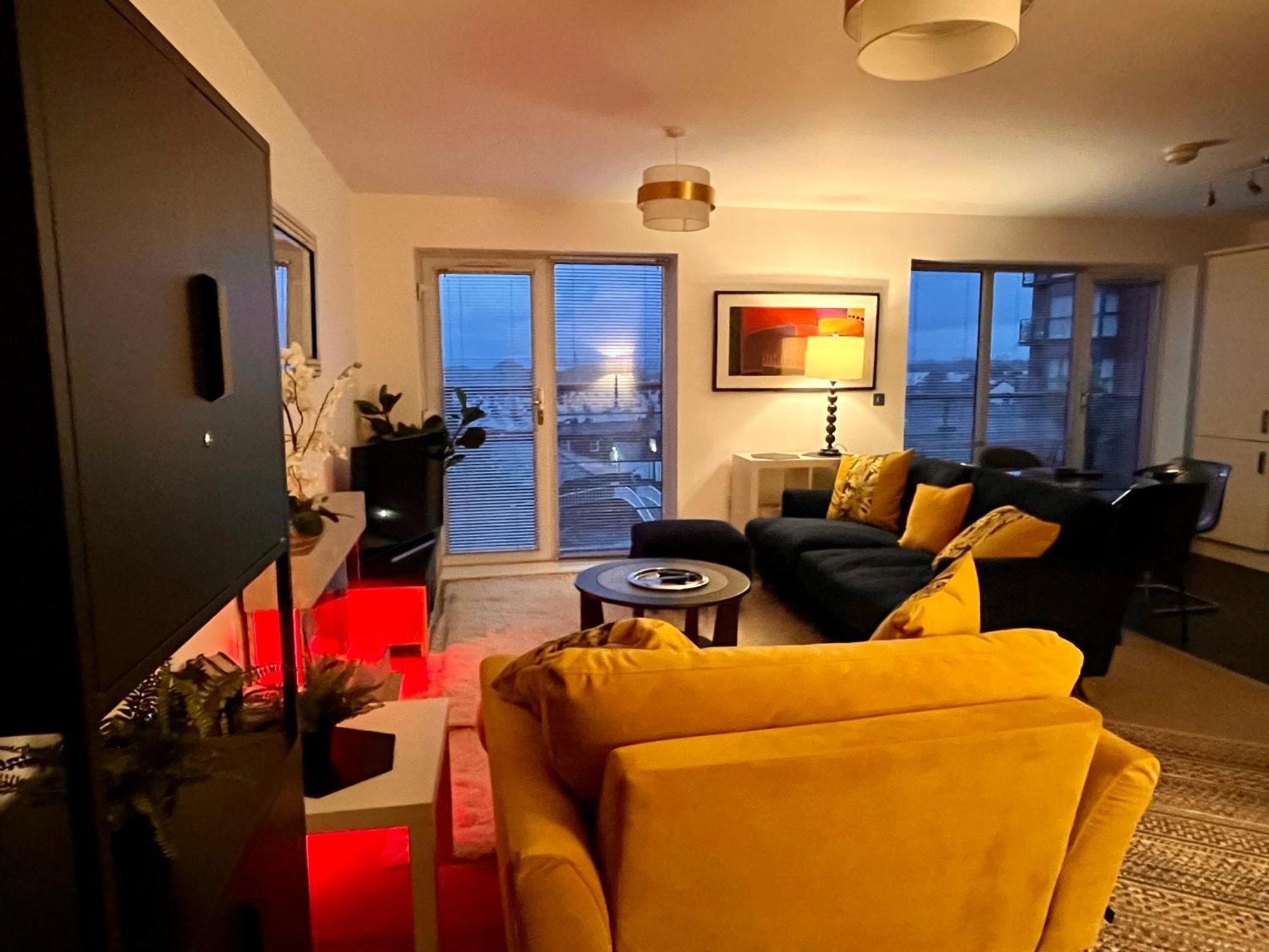 City Centre Chester Waterways Apartment المظهر الخارجي الصورة
